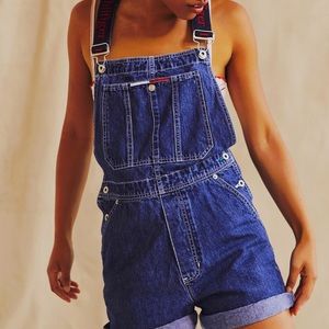 COPY - Vintage Tommy Hilfiger overalls✨